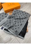 Louis Vuitton, Unisex Scarf Beanie Set, Grey