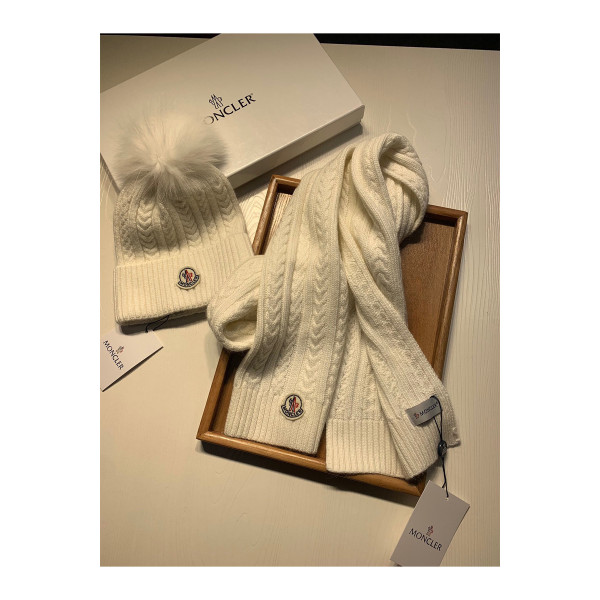 Moncler, Women's Scarf Beanie Set, White