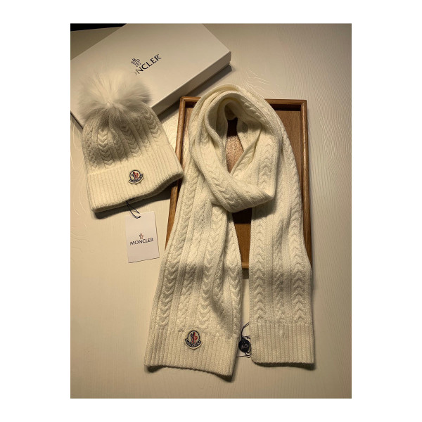 Moncler, Women's Scarf Beanie Set, White