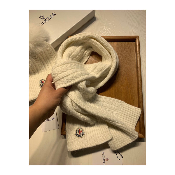 Moncler, Women's Scarf Beanie Set, White