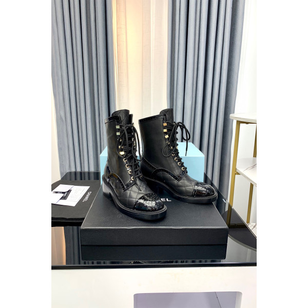Chanel, Women's Boot, Black