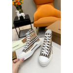 Burberry, Women's Sneaker, Camel