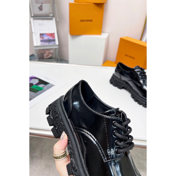 Louis Vuitton, Women's Loafer, Black