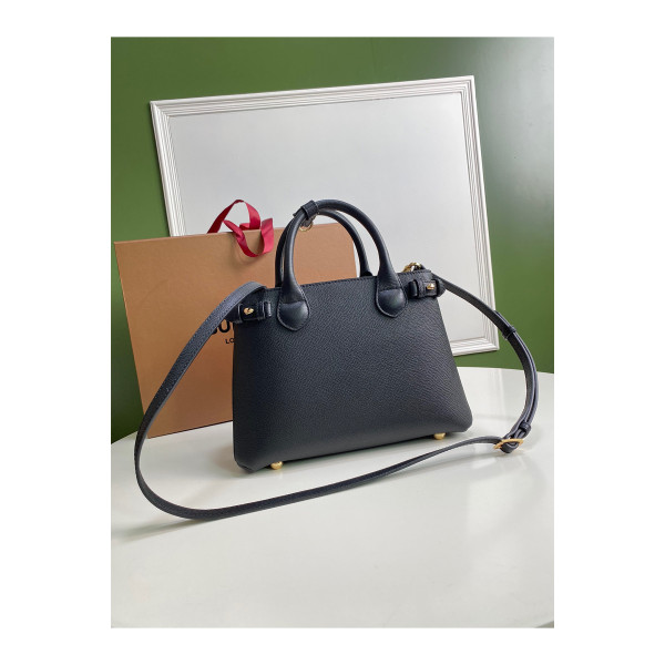 Burberry, Women's Bag, Black