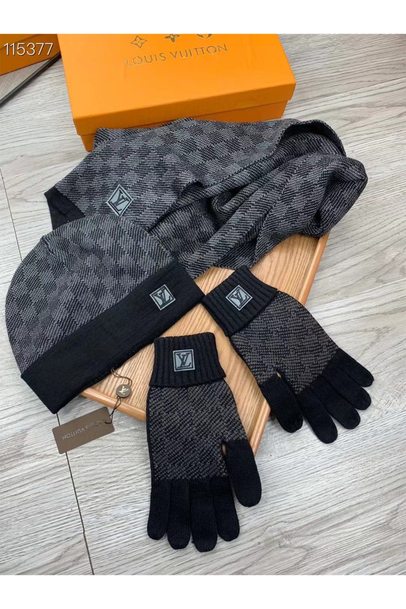 Louis Vuitton, Unisex Triple Scarve Set, Grey
