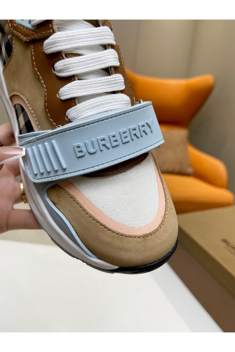 Burberry, Women's Sneaker, Camel
