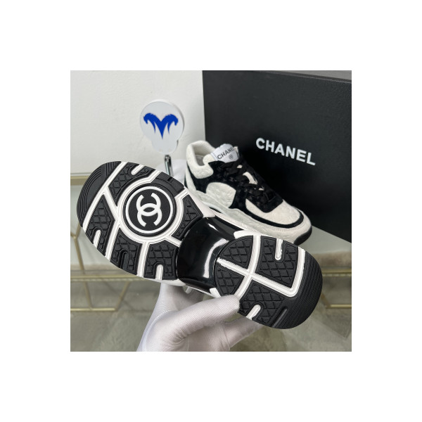 Chanel, Women's Sneaker, White