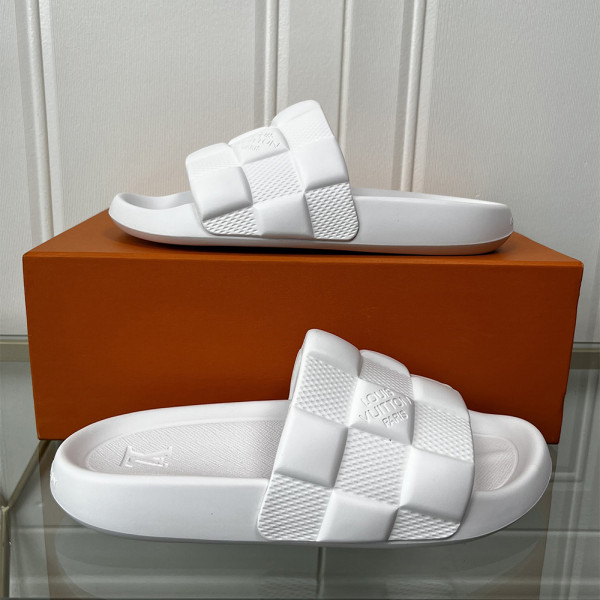 Louis Vuitton, Men's Slipper, White