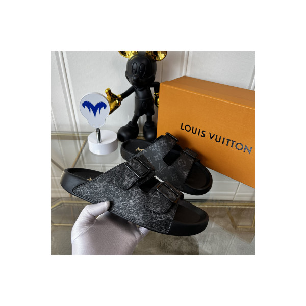 Louis Vuitton, Men's Slipper, Black