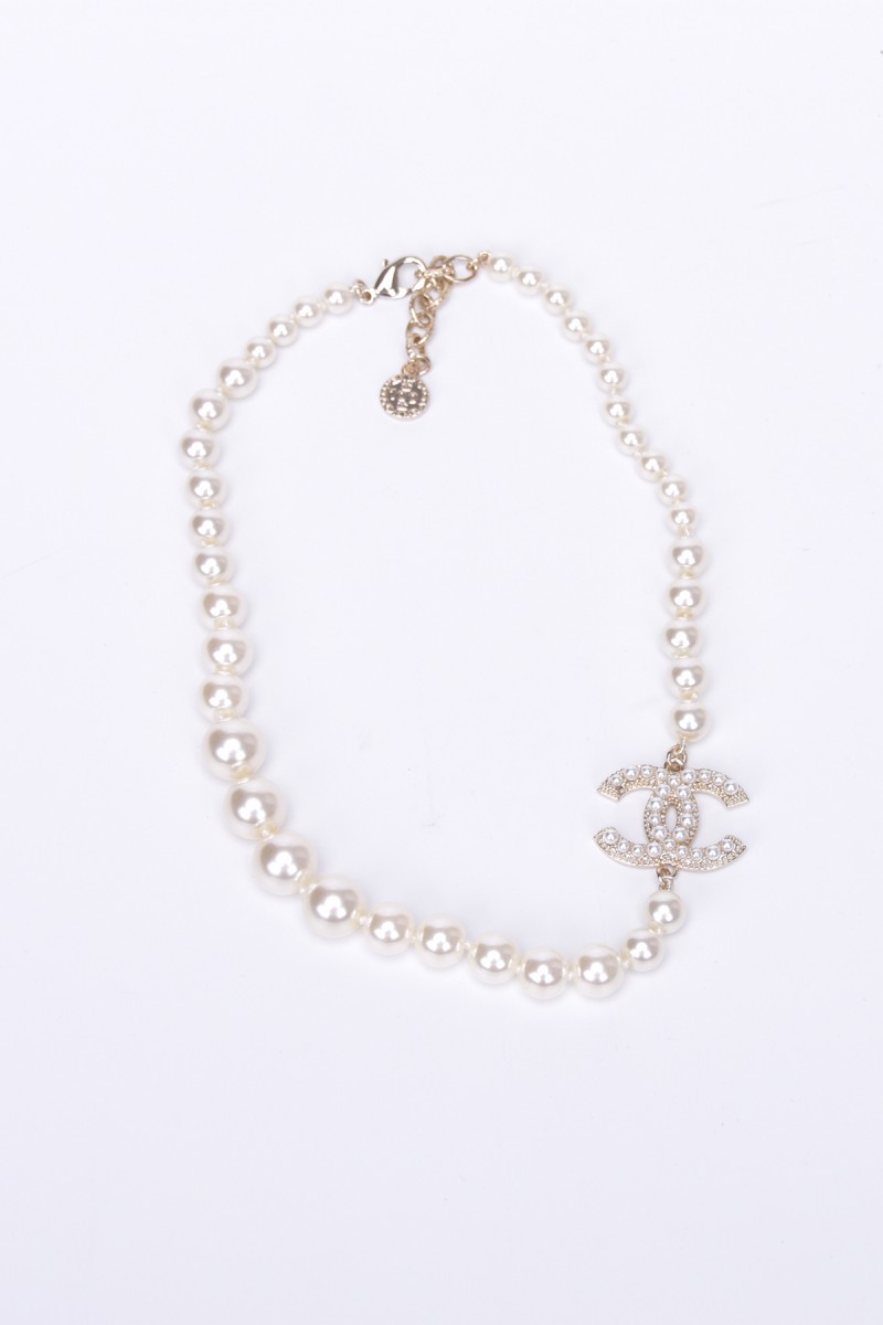 Chanel, Women's Necklace, Pearl