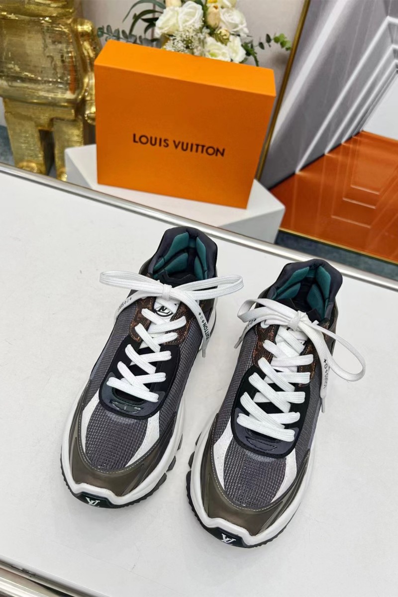 Louis Vuitton, Women's Sneaker, Grey