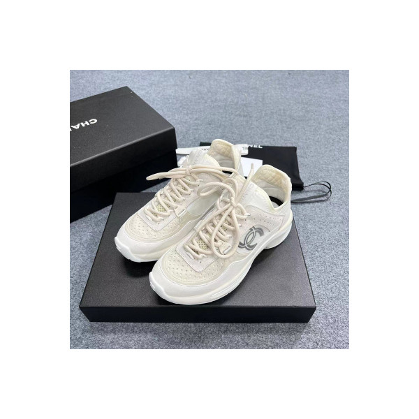 Chanel, Women's Snaekar, White