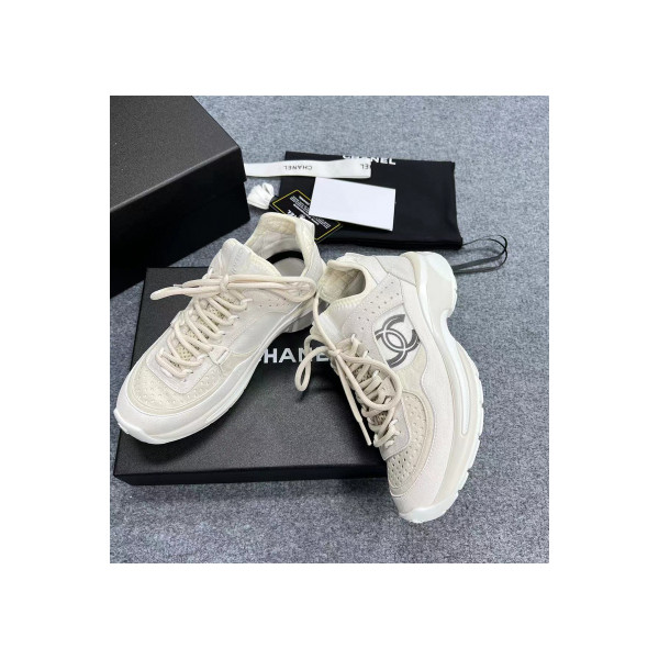 Chanel, Women's Snaekar, White