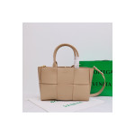Bottega Veneta, Women's Bag, Beige
