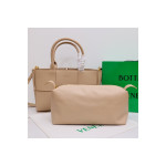 Bottega Veneta, Women's Bag, Beige