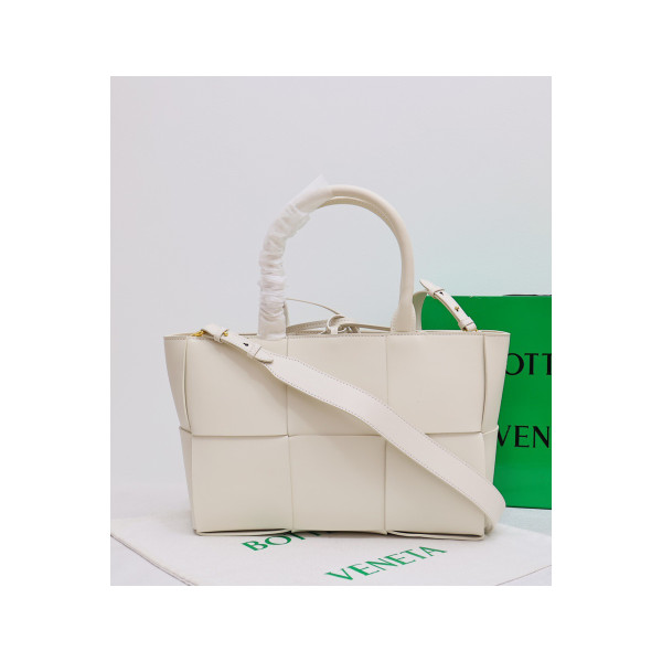 Bottega Veneta, Women's Bag, White