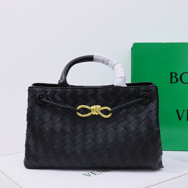 Bottega Veneta, Women's Bag, Black