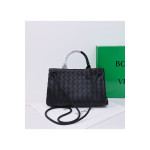 Bottega Veneta, Women's Bag, Black