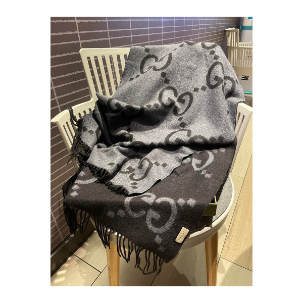Gucci, Women's Scarf, Grey