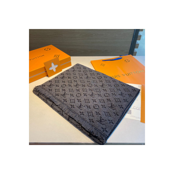 Louis Vuitton, Women's Scarf, Black