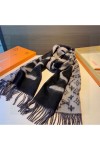 Louis Vuitton, Women's Scarf, Grey