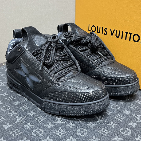 Louis Vuitton, Men's Sneaker, Black