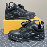 Louis Vuitton, Men's Sneaker, Black