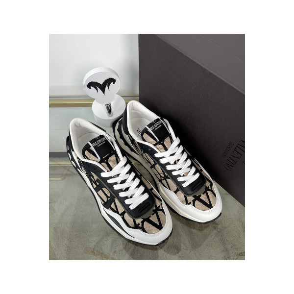 Valentino, Mesh Lace Runner, Men's Sneaker, Brown
