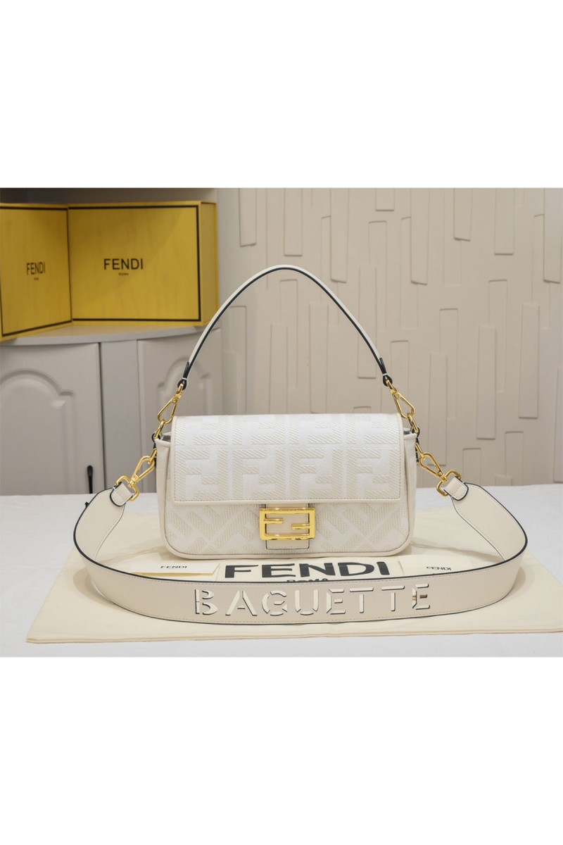 Fendi, Women's Bag, White