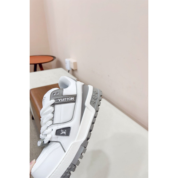 Louis Vuitton, Women's Sneaker, White