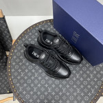 Christian Dior, B25 Runner, Men's Sneaker, Black