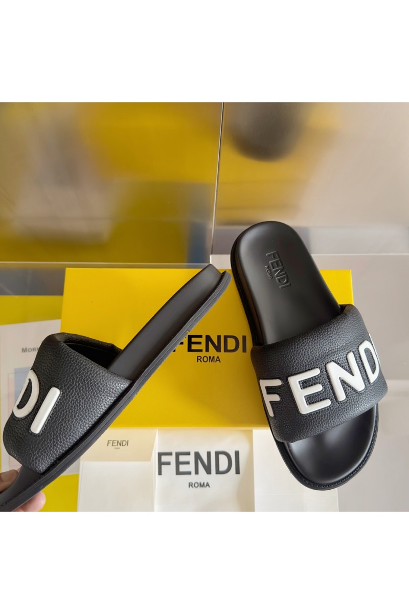 Fendi, Women's Slipper, Black