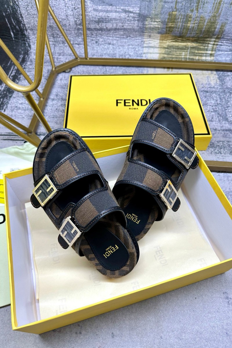 Fendi, Women's Slipper, Black