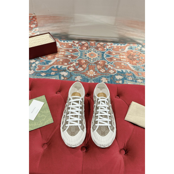 Gucci, Women's Sneaker, Camel