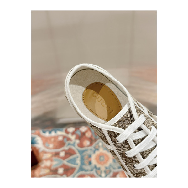 Gucci, Women's Sneaker, Camel