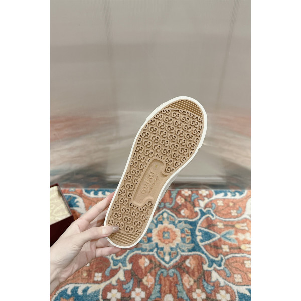 Gucci, Women's Sneaker, Camel