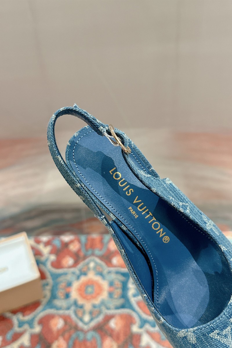 Louis Vuitton, Women's Pump, Blue