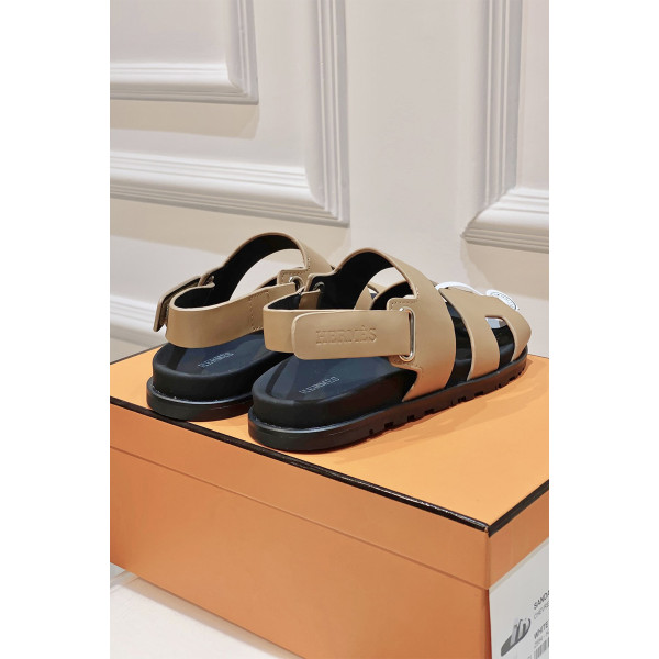 Hermes, Women's Sandal, Brown