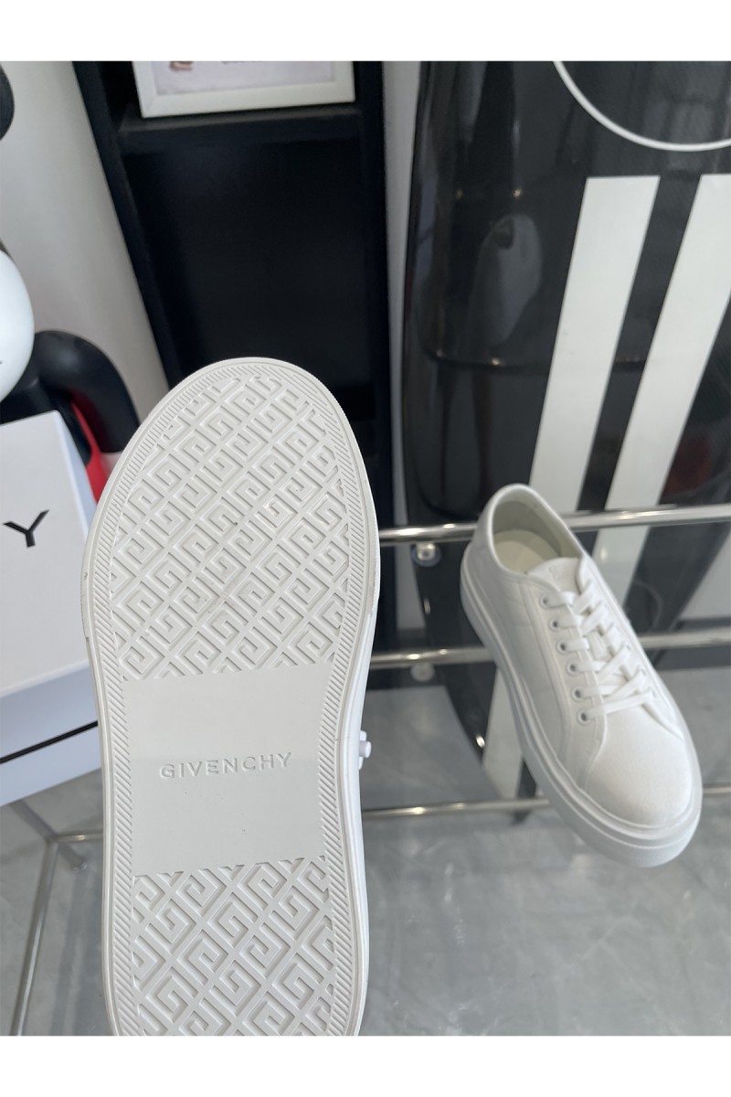 Givenchy, Men's Sneaker, White