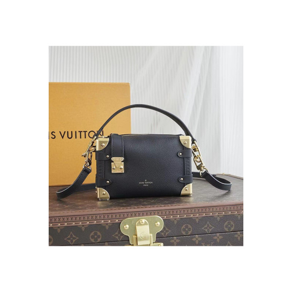 Louis Vuitton, Women's Bag, Black