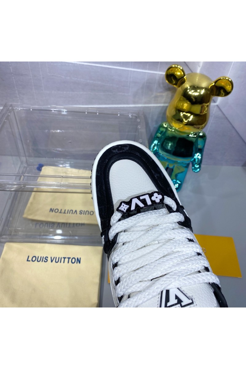 Louis Vuitton, Men's Sneaker, Black