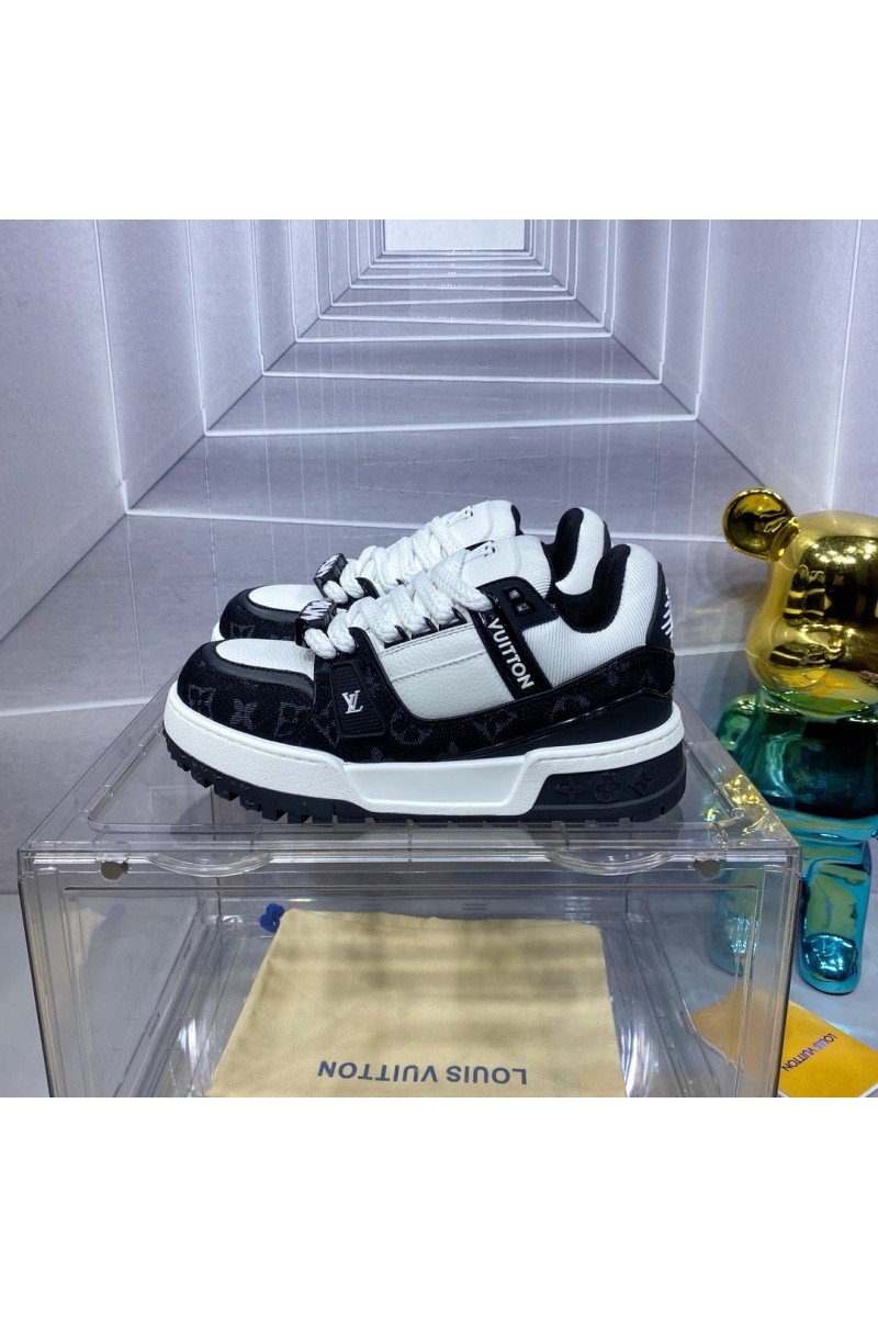 Louis Vuitton, Men's Sneaker, Black