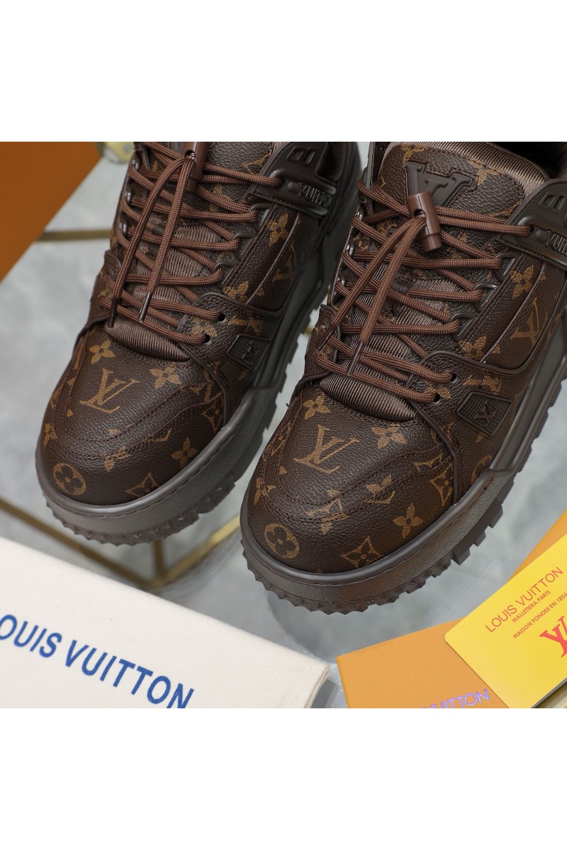 Louis Vuitton, Men's Sneaker, Brown