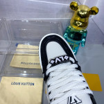 Louis Vuitton, Women's Sneaker, Black