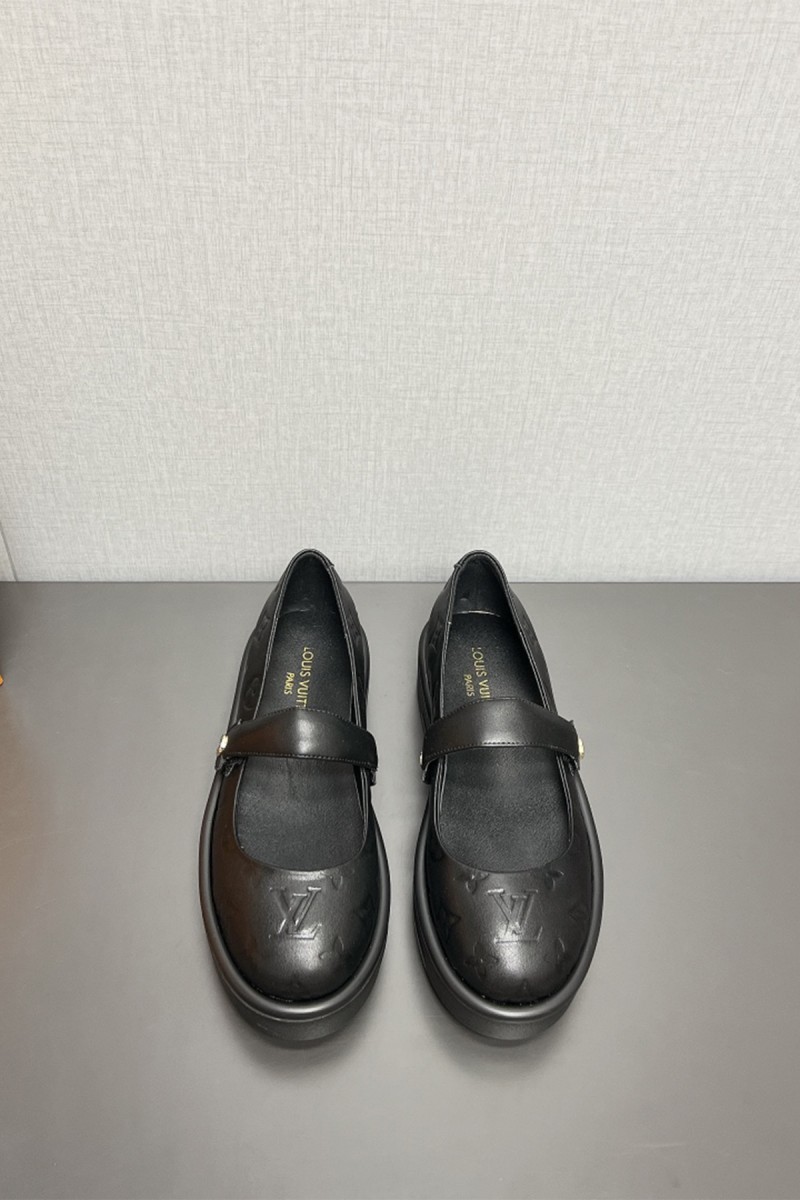 Louis Vuitton, Women's Flat, Black