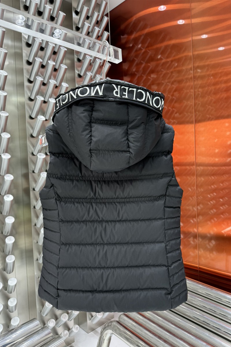 Moncler, Women's Vest, Black