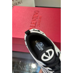 Valentino, Men's Sneaker, White