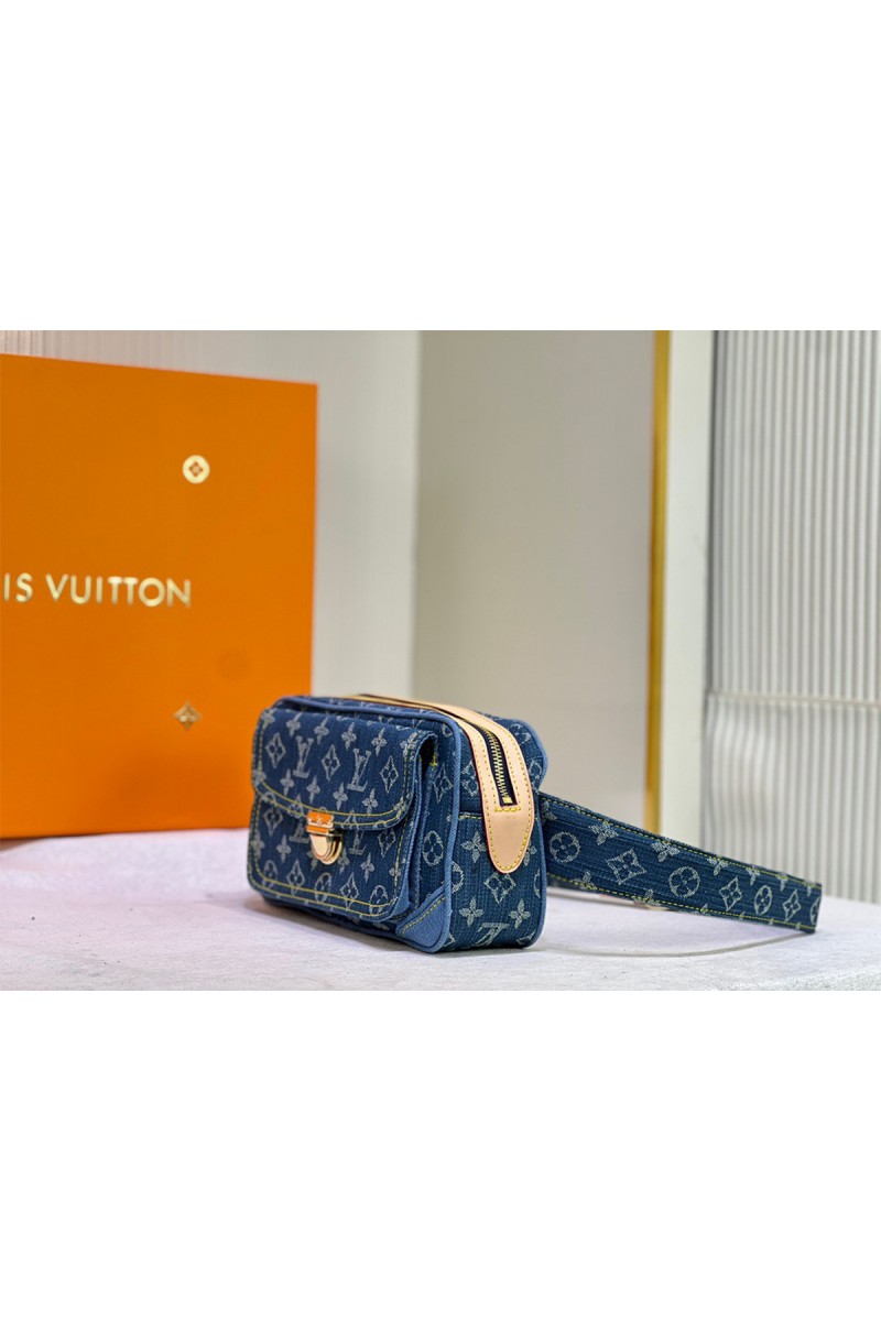 Louis Vuitton, Women's Beltbag, Blue