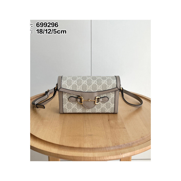 Gucci, Women's Bag, Grey