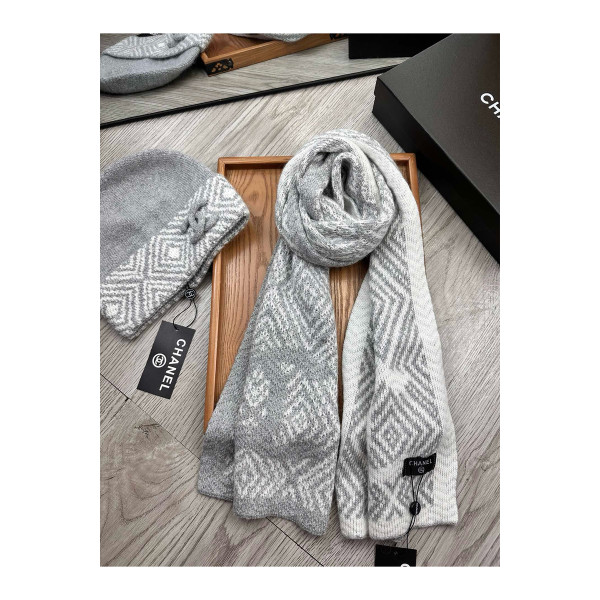 Chanel, Women's Beanie Set, Grey